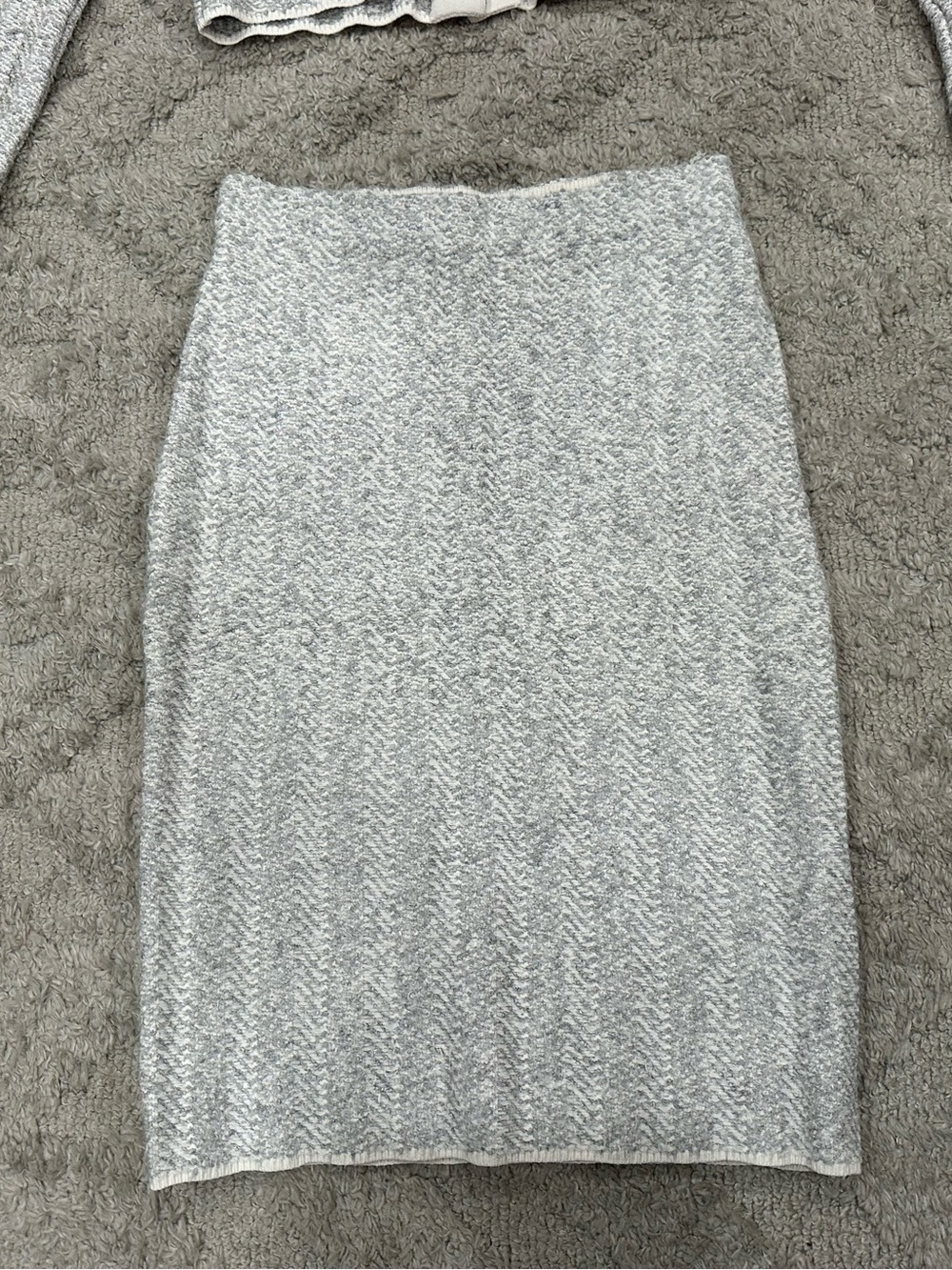 St. John Tailored Slub Chevron Stitch Collared Jacket and Skirt Sz XS - Picture 9 of 14